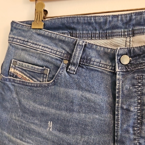 Men's Blue Jeans - Picture 4 of 7